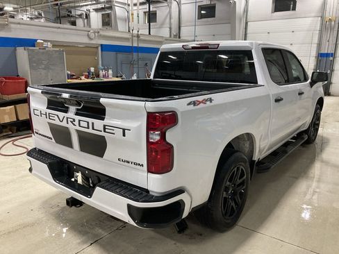 Used 2023 Chevrolet Silverado 1500 Custom w/ Rally Edition image 7