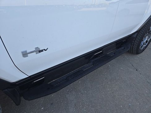 Used 2025 GMC Hummer EV 3X image 21