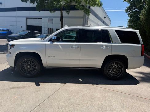 Used 2016 Chevrolet Tahoe LTZ AWD/4WD image 7