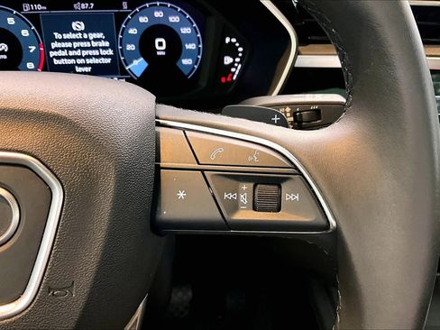 Certified 2023 Audi Q3 2.0T Premium w/ Convenience Package image 25