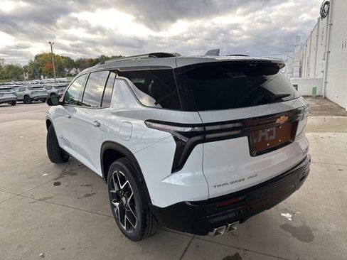 New 2026 Chevrolet Traverse High Country w/ LPO, Floor Liner Package image 8