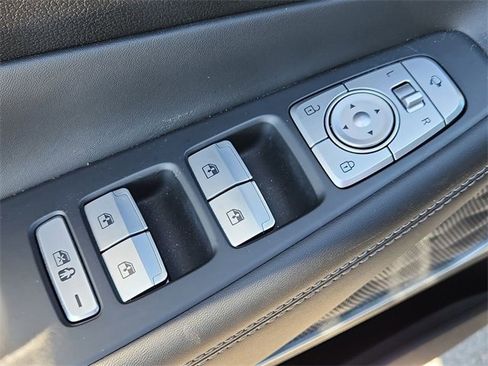 Used 2023 Hyundai Santa Fe Calligraphy image 16