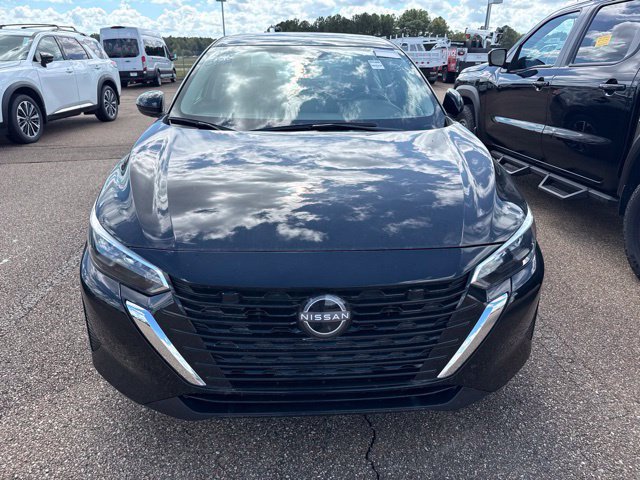 Used 2025 Nissan Sentra SV w/ All-Weather Package FWD image 2