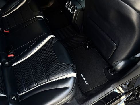 Used 2019 Mercedes-Benz GLC 63 AMG S image 21