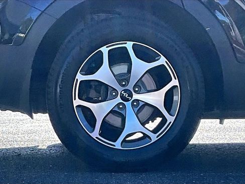 Used 2022 Kia Telluride EX image 39