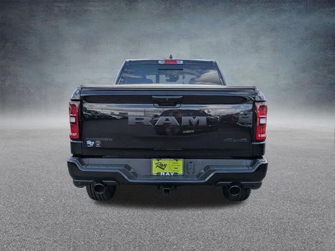 New 2026 RAM 1500 4x4 Crew Cab image 4