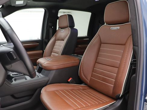 Used 2024 GMC Sierra 2500 Denali Ultimate image 27