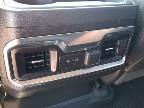 Used 2021 Chevrolet Silverado 1500 LTZ image 27