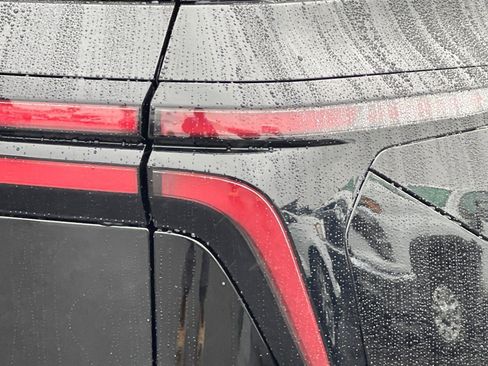 New 2025 Chevrolet Traverse LT w/ Enhanced Driving Package image 35