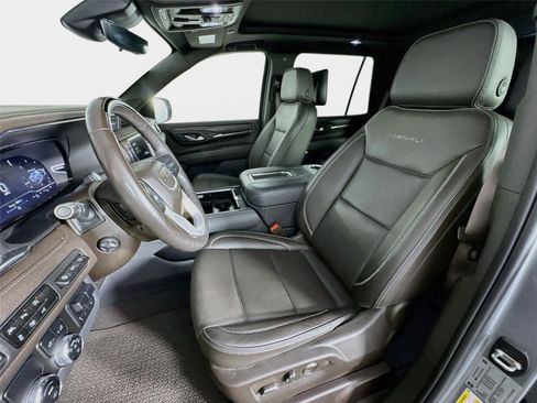 Certified 2024 GMC Yukon Denali w/ Advanced Technology Package RWD image 11