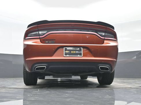 Used 2022 Dodge Charger SXT w/ Blacktop Package RWD image 39