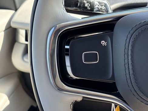 New 2026 Lincoln Navigator Reserve w/ Jet Appearance Package AWD/4WD image 24