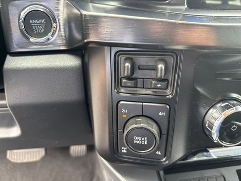 New 2025 Ford F350 Lariat w/ Lariat Ultimate Package image 60