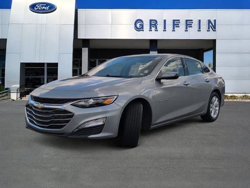 Used 2024 Chevrolet Malibu LT FWD image 11