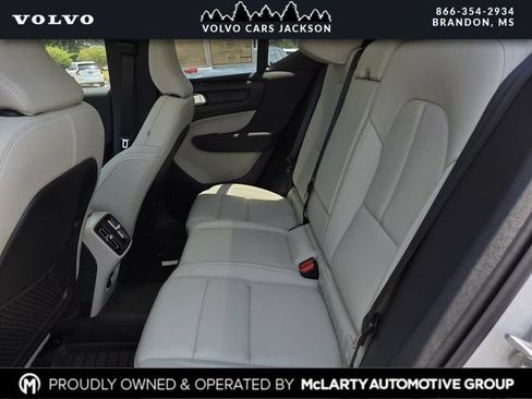 Certified 2026 Volvo XC40 B5 Plus w/ Protection Package Premier AWD/4WD image 19
