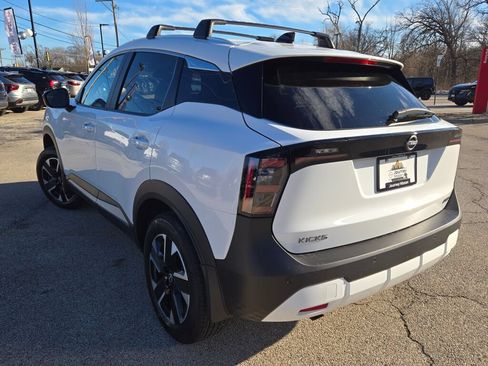 Used 2026 Nissan Kicks SV w/ Cold Weather Package AWD/4WD image 14