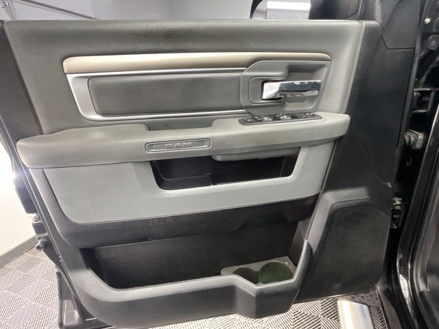 Used 2018 RAM 2500 SLT AWD/4WD image 12