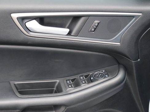 Used 2023 Ford Edge SEL w/ Convenience Package image 25