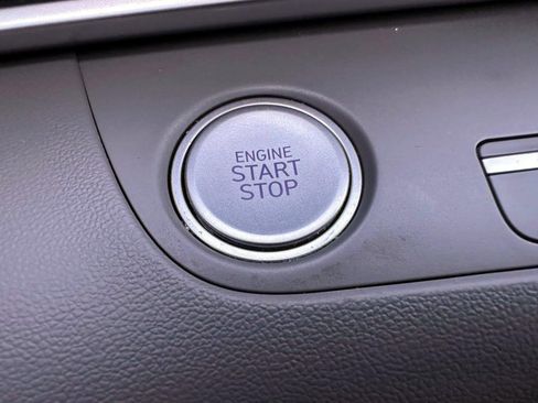 Used 2023 Hyundai Elantra SEL w/ Convenience Package FWD image 22