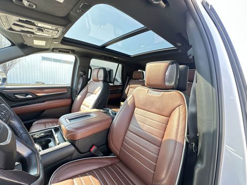Used 2024 GMC Yukon Denali Ultimate image 19
