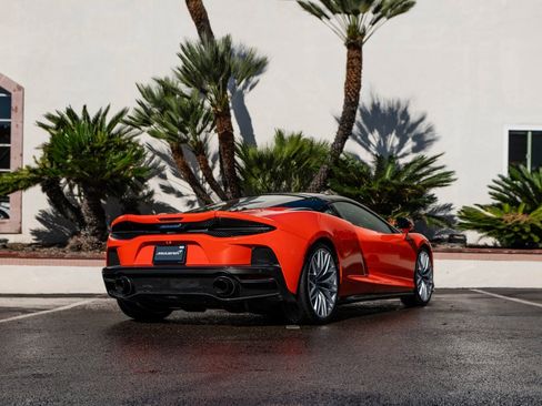 Used 2025 McLaren GTS image 4