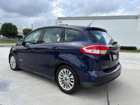 Used 2017 Ford C-MAX SE image 6