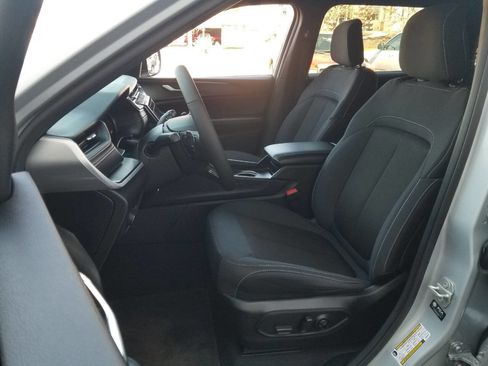 Certified 2024 Jeep Grand Cherokee L Laredo w/ Luxury Tech Group I image 10