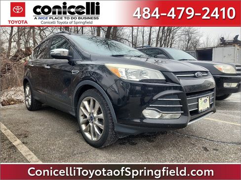 Used 2016 Ford Escape SE w/ SE Chrome Package image 1