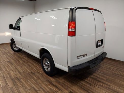 Used 2016 GMC Savana 3500 image 15