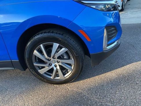 Used 2024 Chevrolet Equinox Premier FWD image 27