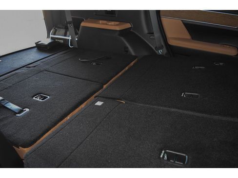 Certified 2025 Hyundai Santa Fe Limited image 91