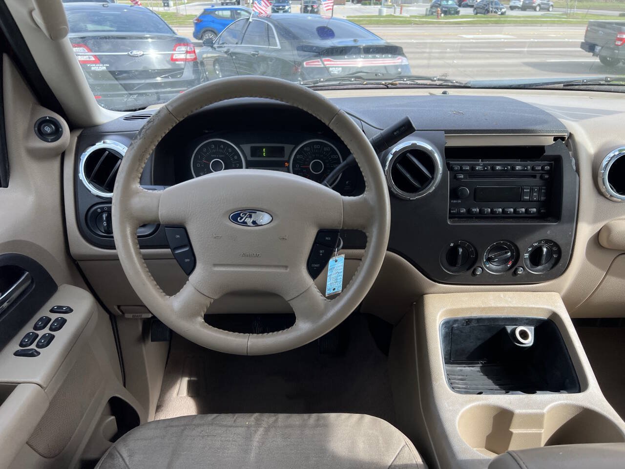 Used 2005 Ford Expedition XLT RWD image 19