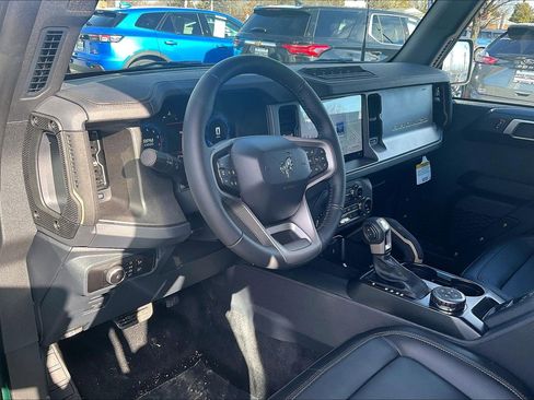 New 2025 Ford Bronco Badlands AWD/4WD image 6