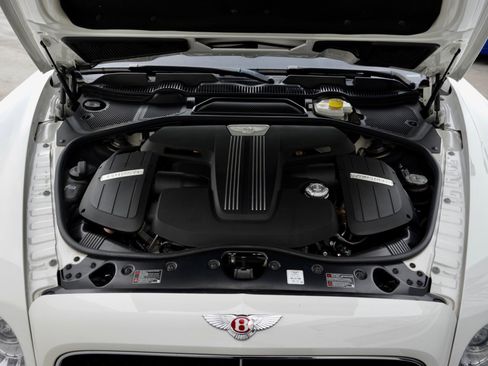 Used 2016 Bentley Flying Spur V8 AWD/4WD image 26