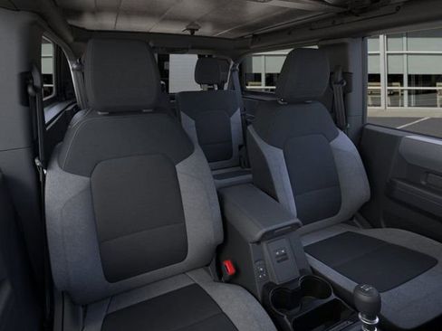 New 2026 Ford Bronco Base image 10