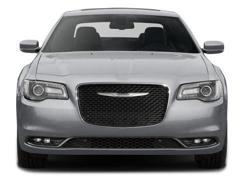 Certified 2016 Chrysler 300 S w/ 300S Premium Group AWD/4WD image 4