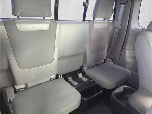 Used 2012 Toyota Tacoma 4x4 Access Cab image 21