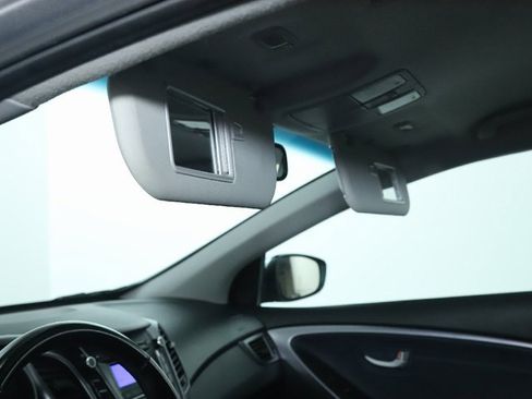 Used 2014 Hyundai Elantra GT w/ Option Group 02 image 19