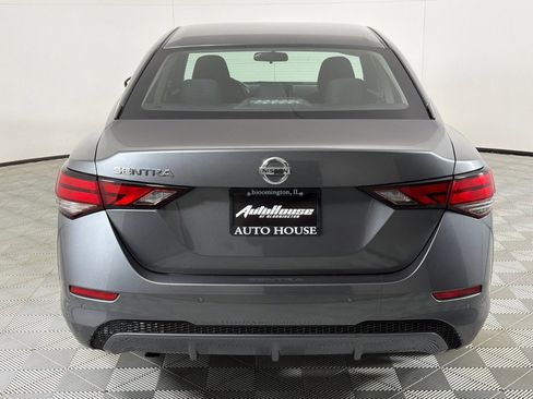 Used 2022 Nissan Sentra S image 6