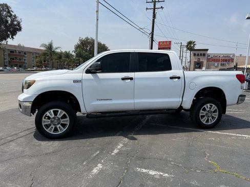Used 2013 Toyota Tundra 2WD CrewMax w/ Tow Pkg image 2