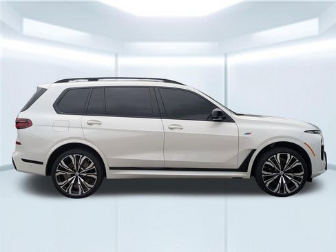 Used 2023 BMW X7 M60i w/ Executive Package AWD/4WD image 6