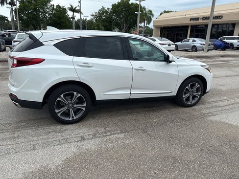 Used 2023 Acura RDX AWD w/ Advance Package image 5
