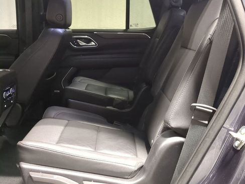 Used 2023 Chevrolet Tahoe Z71 w/ Luxury Package image 34