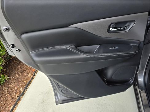 Used 2024 Nissan Murano SL FWD image 33