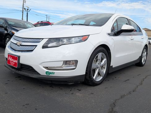 Used 2014 Chevrolet Volt image 2