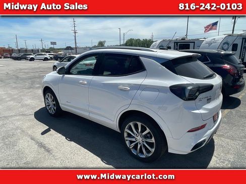 Used 2025 Buick Encore GX Avenir w/ Avenir Technology Package image 1