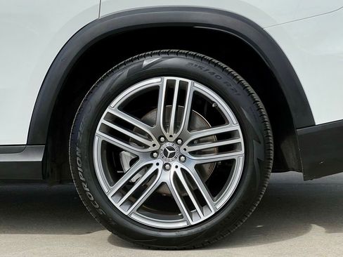 Certified 2024 Mercedes-Benz GLS 450 4MATIC image 16