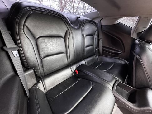 Used 2018 Chevrolet Camaro LT w/ RS Package image 14