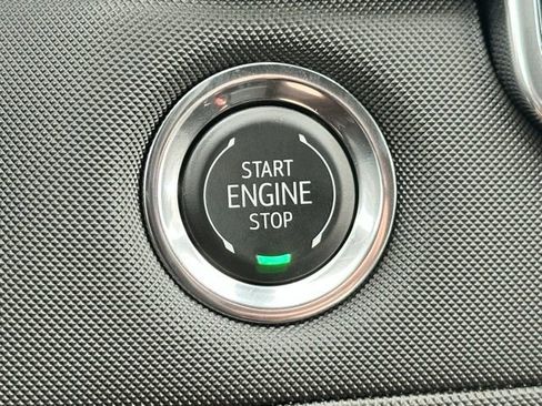 New 2025 Chevrolet Colorado Z71 w/ Midnight Edition image 11