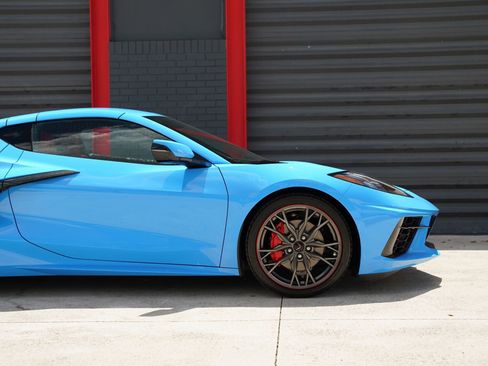 Used 2023 Chevrolet Corvette Stingray Coupe w/ 1LT RWD image 5